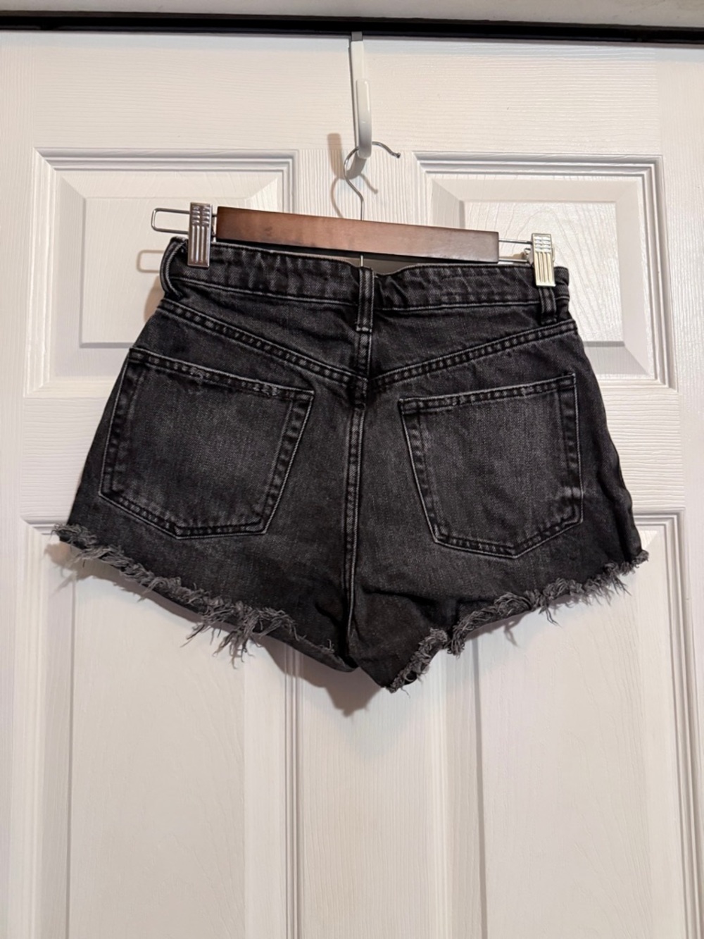 Zara Black Distressed High-Rise Denim Shorts - Picture 3 of 4